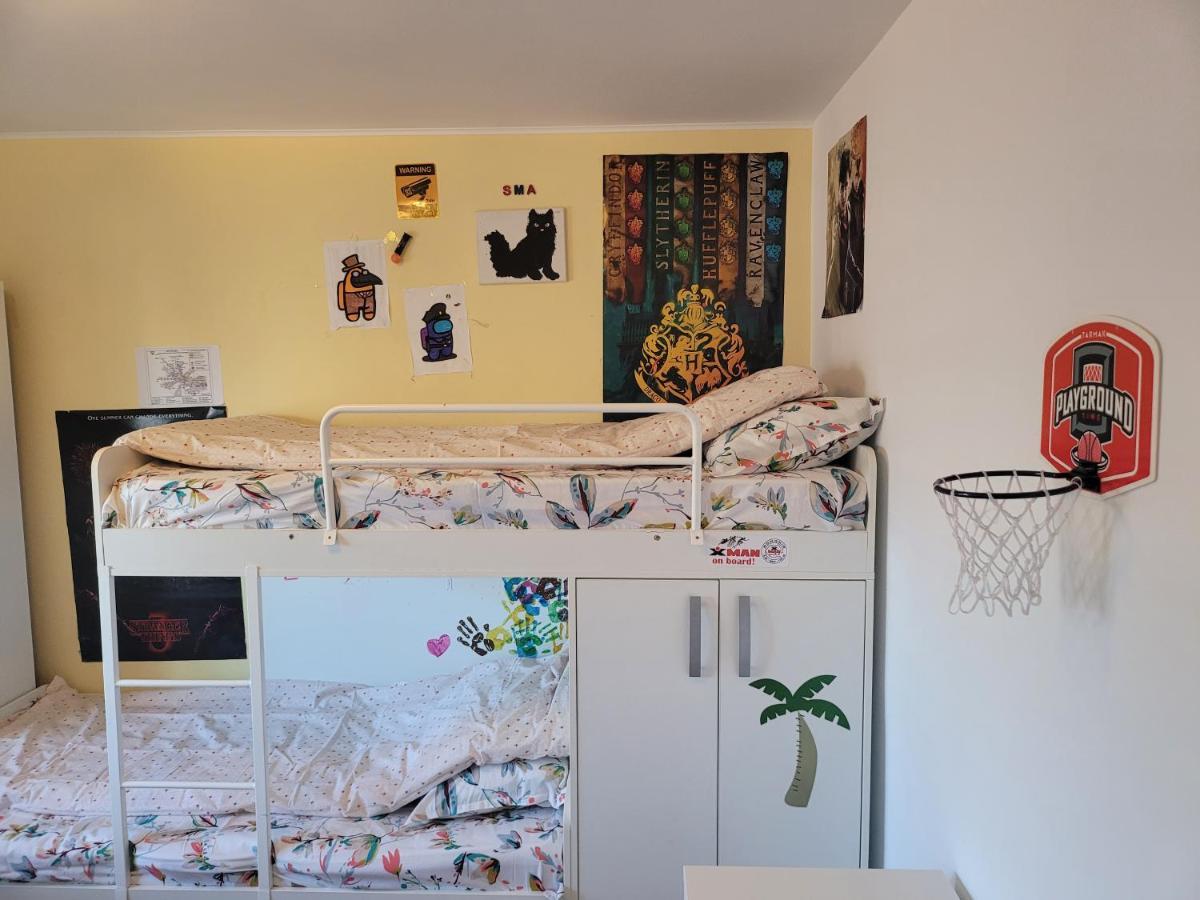 Family Friendly With Kids Room, Quiet And Peaceful Bucharest Luaran gambar